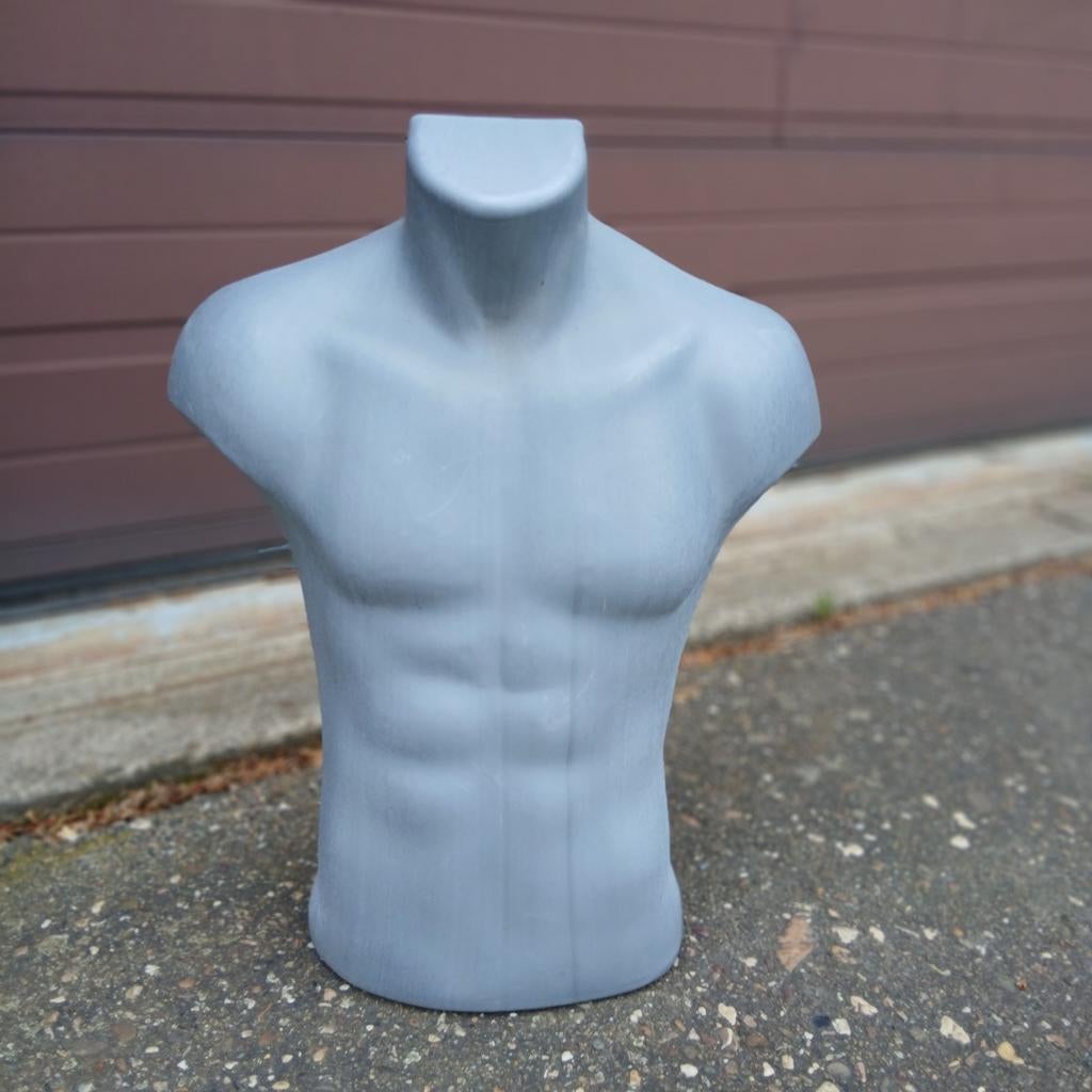 Grijs Mannequin Torso -  geschikt om op te hangen, Ophalen, Zo goed als nieuw