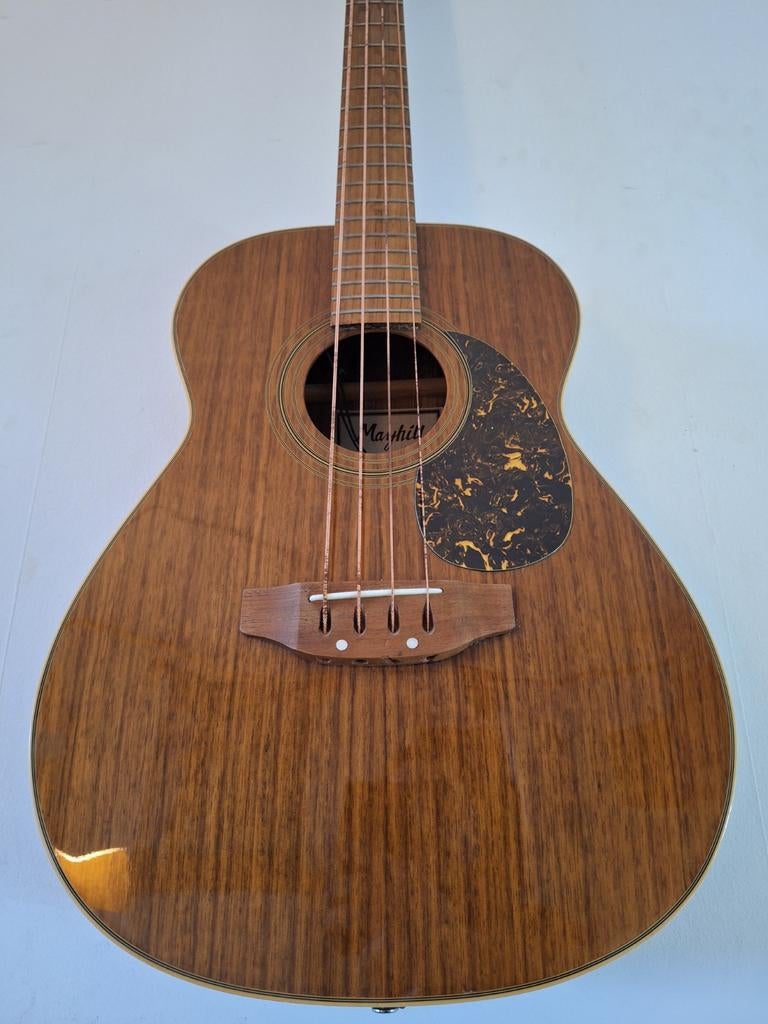 Semi akoestische basgitaar mayhill, Ophalen of Verzenden, Gebruikt, Overige typen