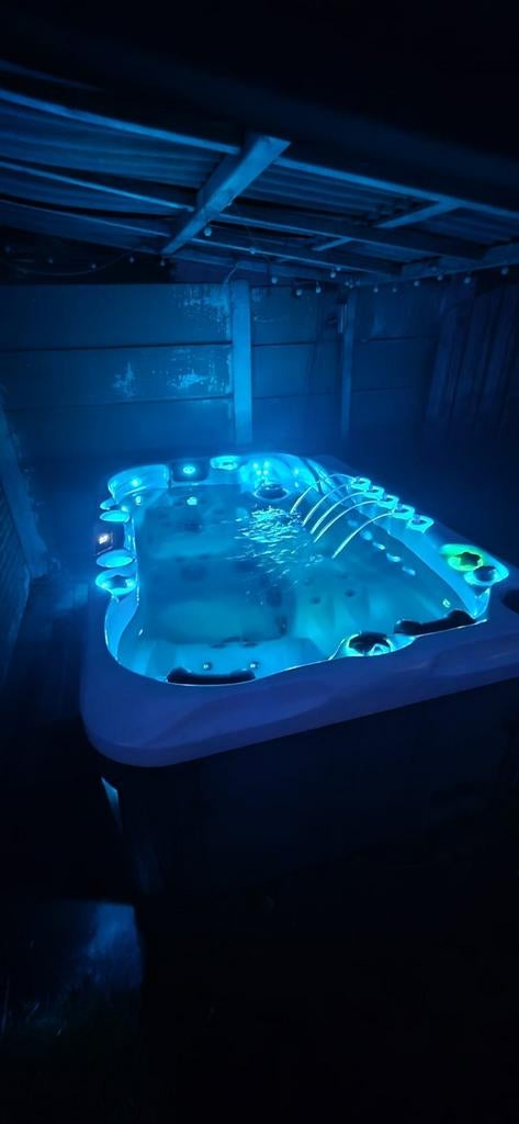 Jacuzzi Passion Sensation (met schade!, Ophalen of Verzenden, Gebruikt