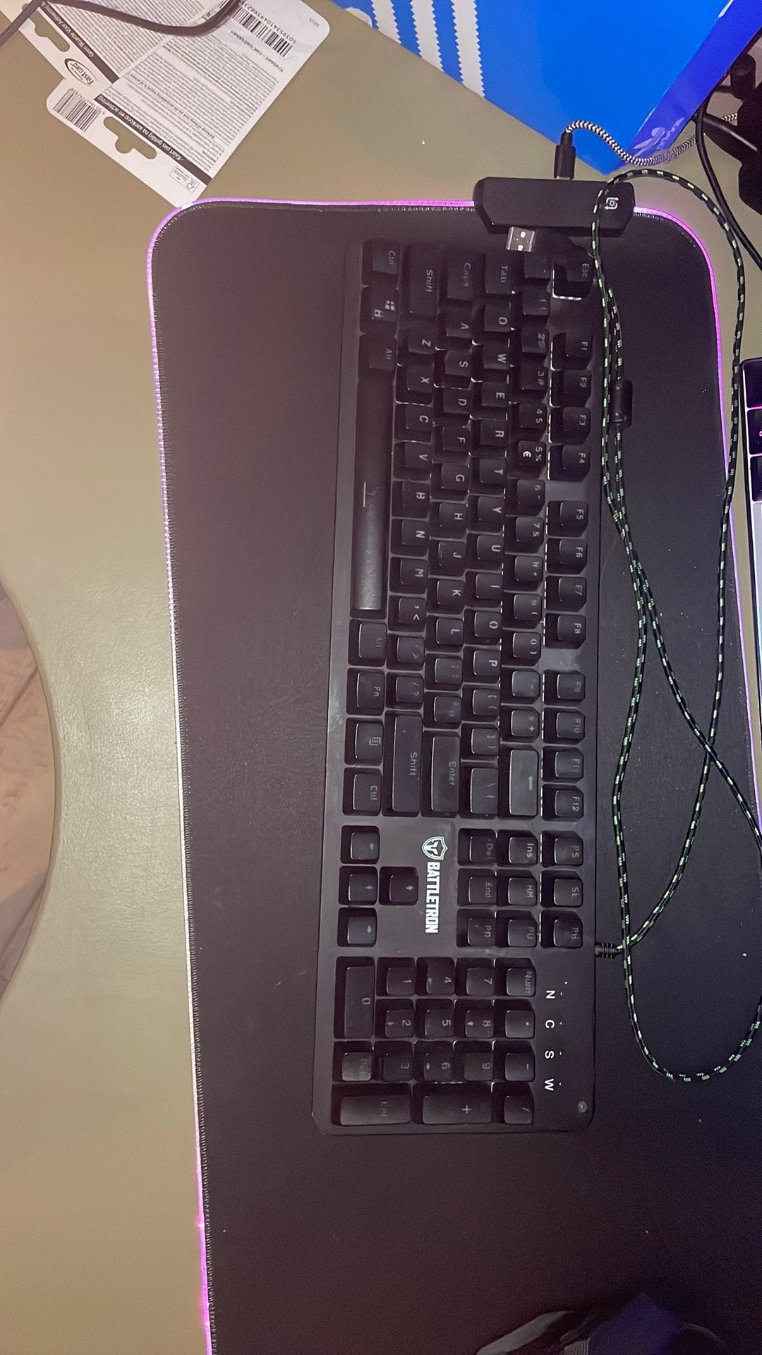 Mechanisch gamingtoetsenbord 100%, Computers en Software, Gebruikt, Gaming toetsenbord, Ophalen of Verzenden, Qwerty