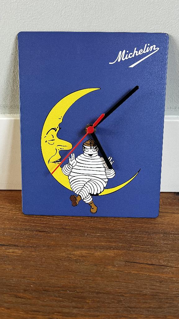 Michelin Bibendum analoge klok 24 x 19cm Brite Clock design, Ophalen of Verzenden, Zo goed als nieuw, Gebruiksvoorwerp