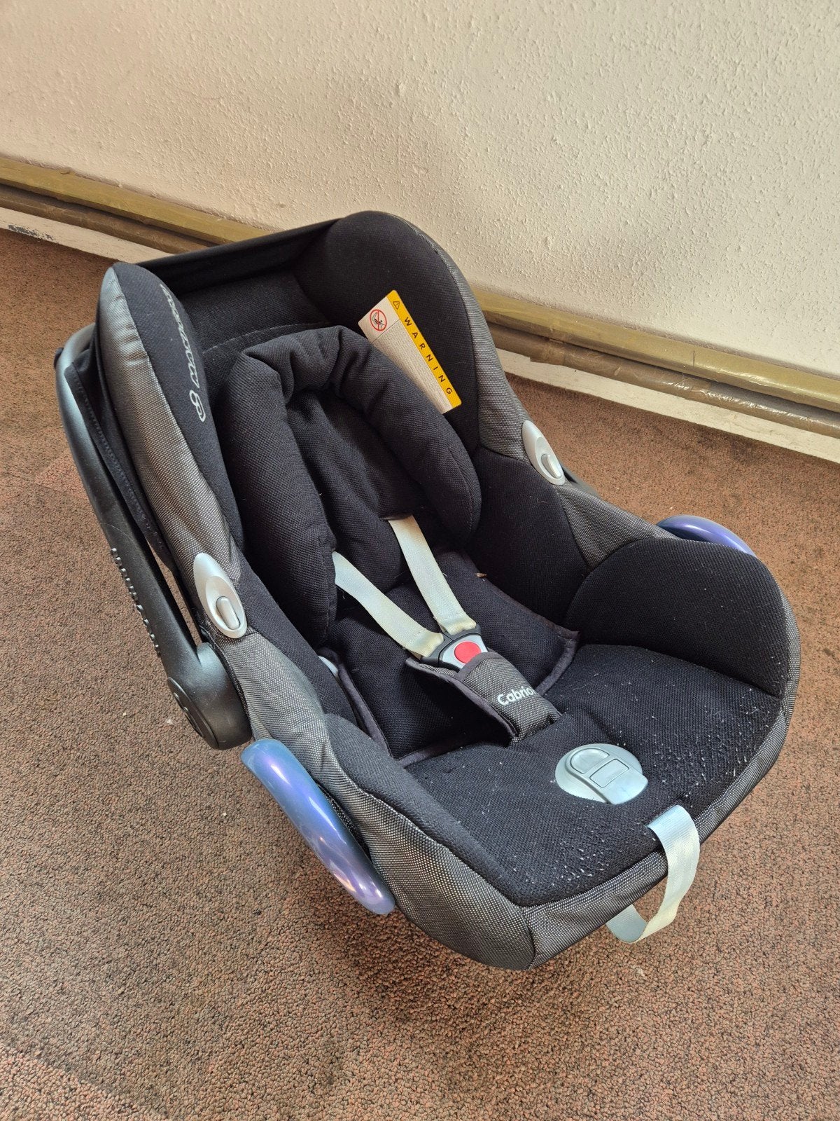 Maxi-Cosi Cabriofix autostoel met hoezen, Gebruikt, Ophalen of Verzenden, 0 t/m 13 kg, Maxi-Cosi