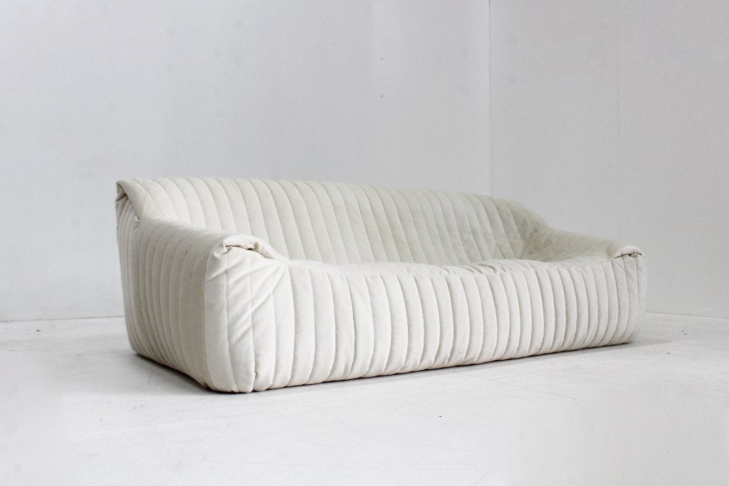 Vintage Cinna Sandra 3 zits Sofa in beige velvet Ligne Roset, Huis en Inrichting, Banken | Sofa's en Chaises Longues, 250 tot 300 cm