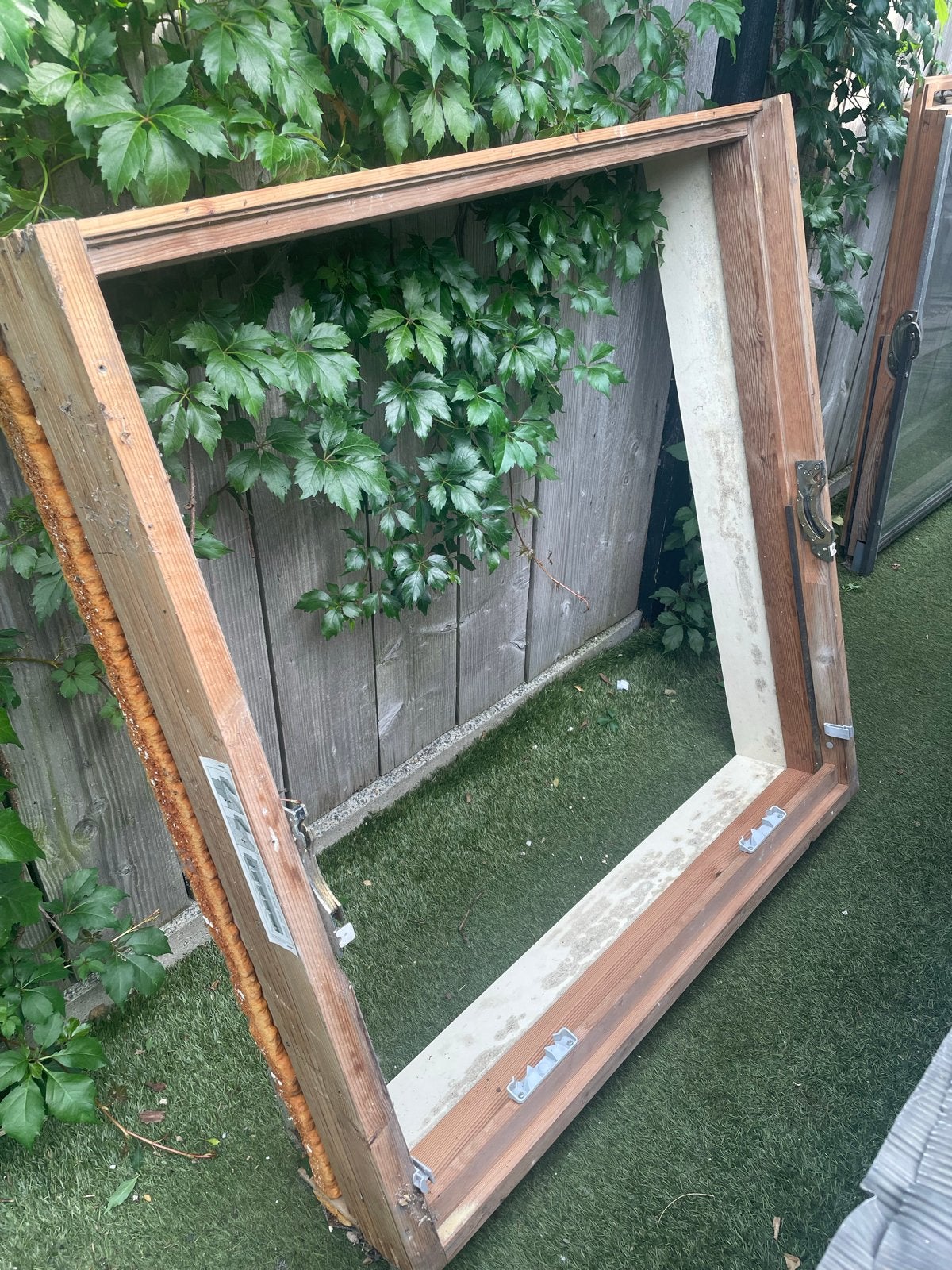 Velux dakramen 114x118cm - Per stuk of samen te koop, Ophalen, Gebruikt, 80 tot 120 cm, 80 tot 120 cm