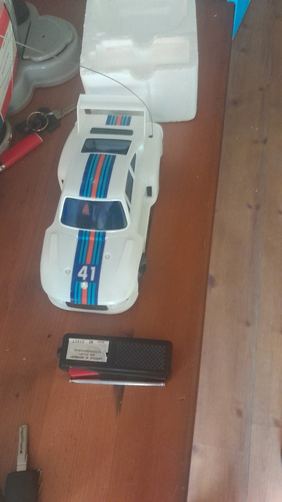 Radiografisch Bestuurbare Martini Porsche Raceauto, Elektro, Gebruikt, Ophalen of Verzenden, Auto onroad