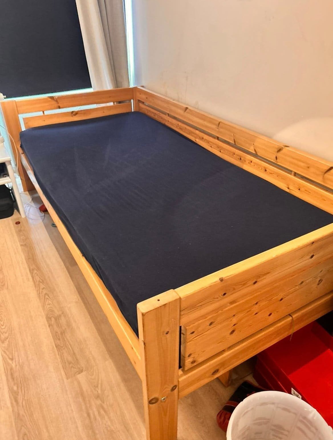 Eenpersoonsbed van hout met lade, 90x200 cm, Ophalen, Gebruikt, 90 cm, Eenpersoons