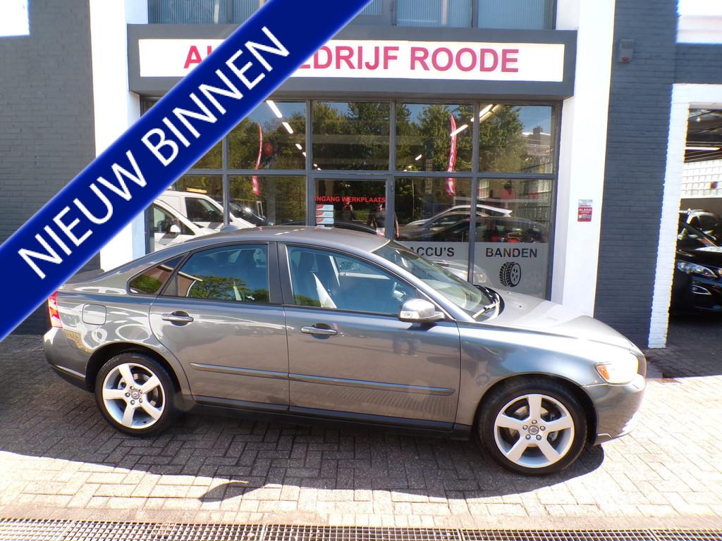 Volvo S40 1.8 Edition NAP NW APK,GOED ONDERHOUDEN!, Auto's, Volvo, Voorwielaandrijving, Gebruikt, 4 cilinders, Met garantie (alle)