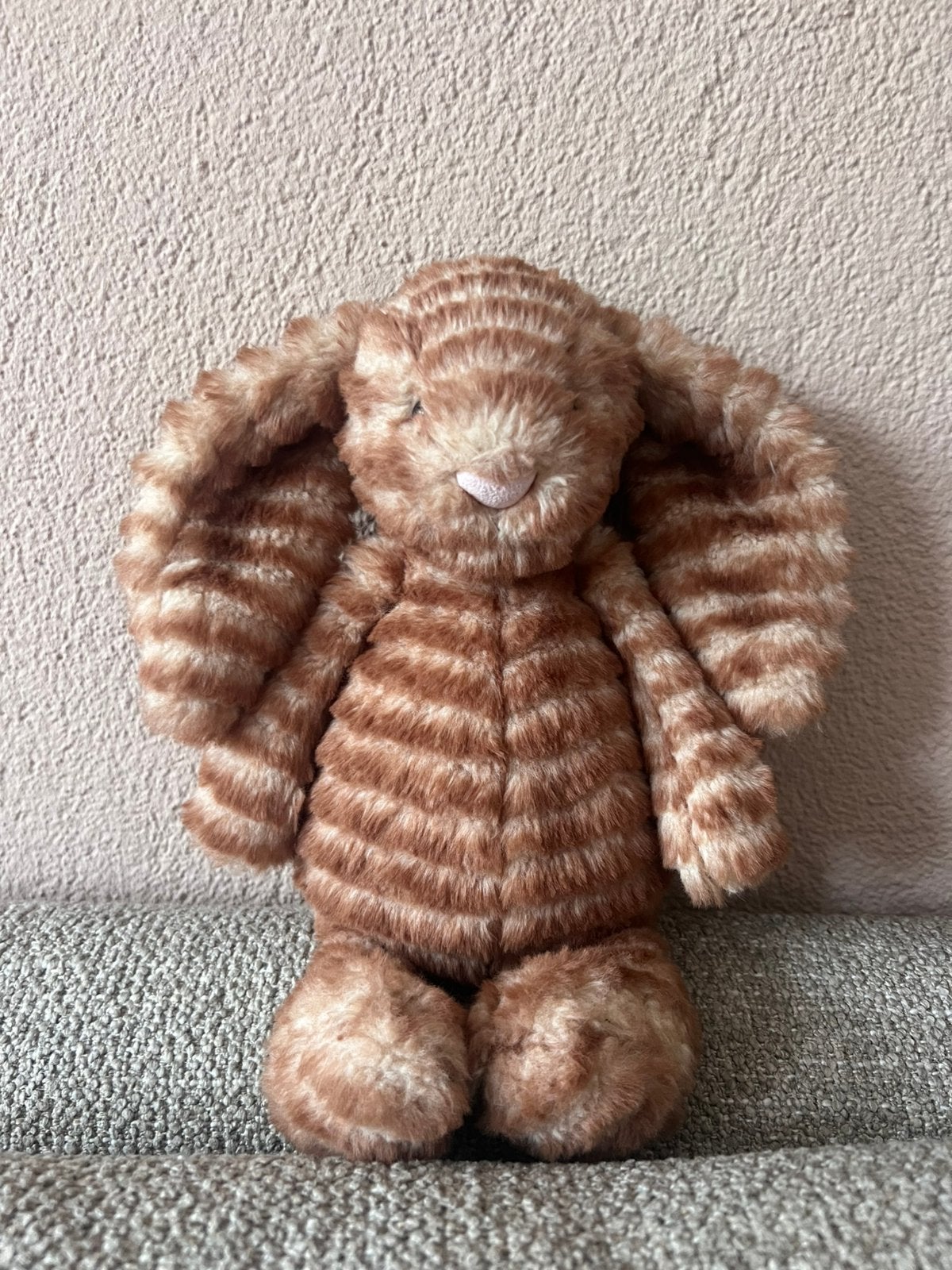 Juniper bunny officiele eerste editie!, Ophalen of Verzenden, Zo goed als nieuw