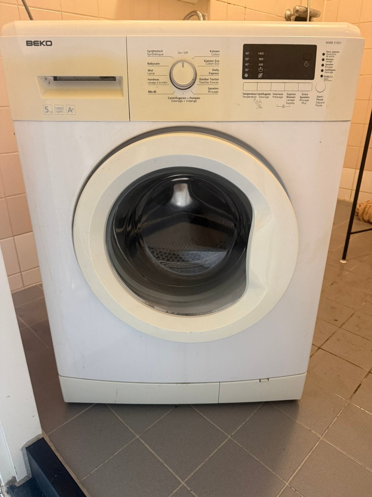 Wasmachine, 6 tot 8 kg, Ophalen, Gebruikt, 1200 tot 1600 toeren