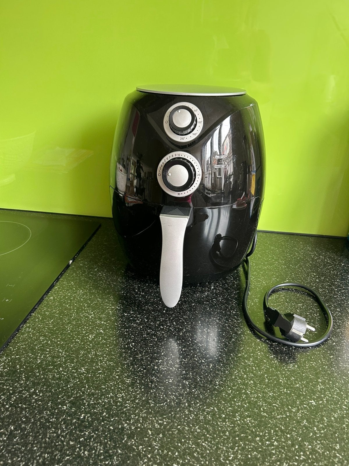 Aire fryer zwart zgan 1400 w tot 200 gr, Ophalen of Verzenden, Zo goed als nieuw, Airfryer