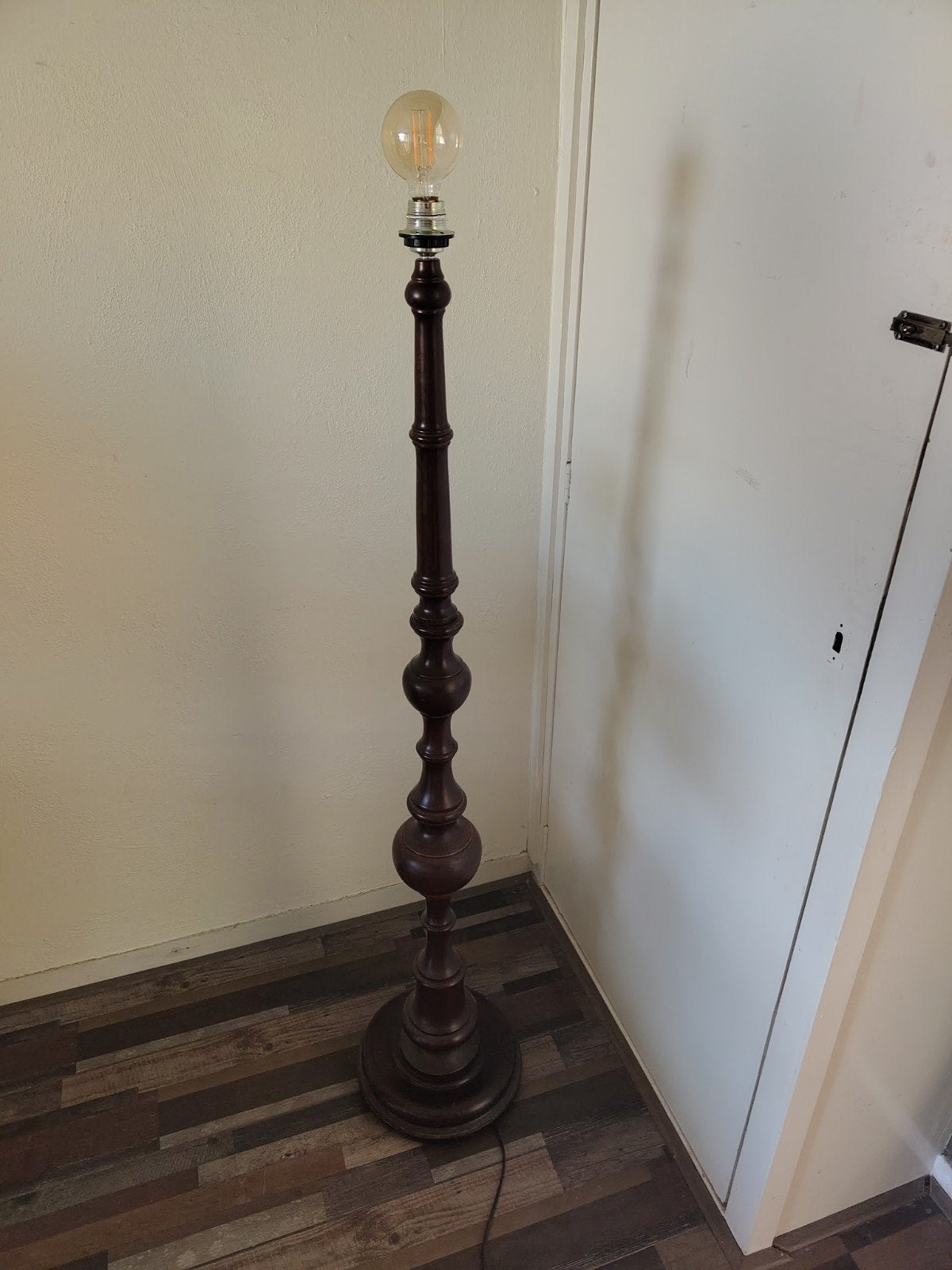 Staande lamp, hout, Huis en Inrichting, Ophalen, Gebruikt, Hout, 100 tot 150 cm