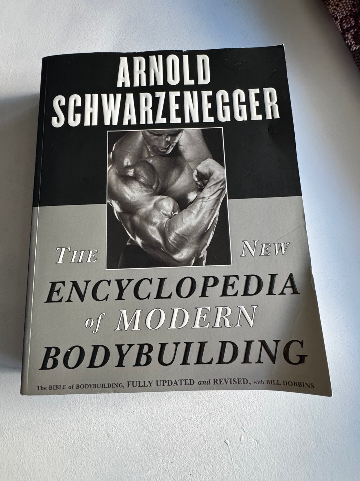 The New Encyclopedia of Modern Bodybuilding, Ophalen of Verzenden, Gelezen, Arnold Schwarzenegger, Vechtsport