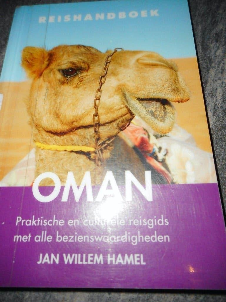 reishandboek Oman, Ophalen of Verzenden, Reisgids of -boek, Azië, Gelezen