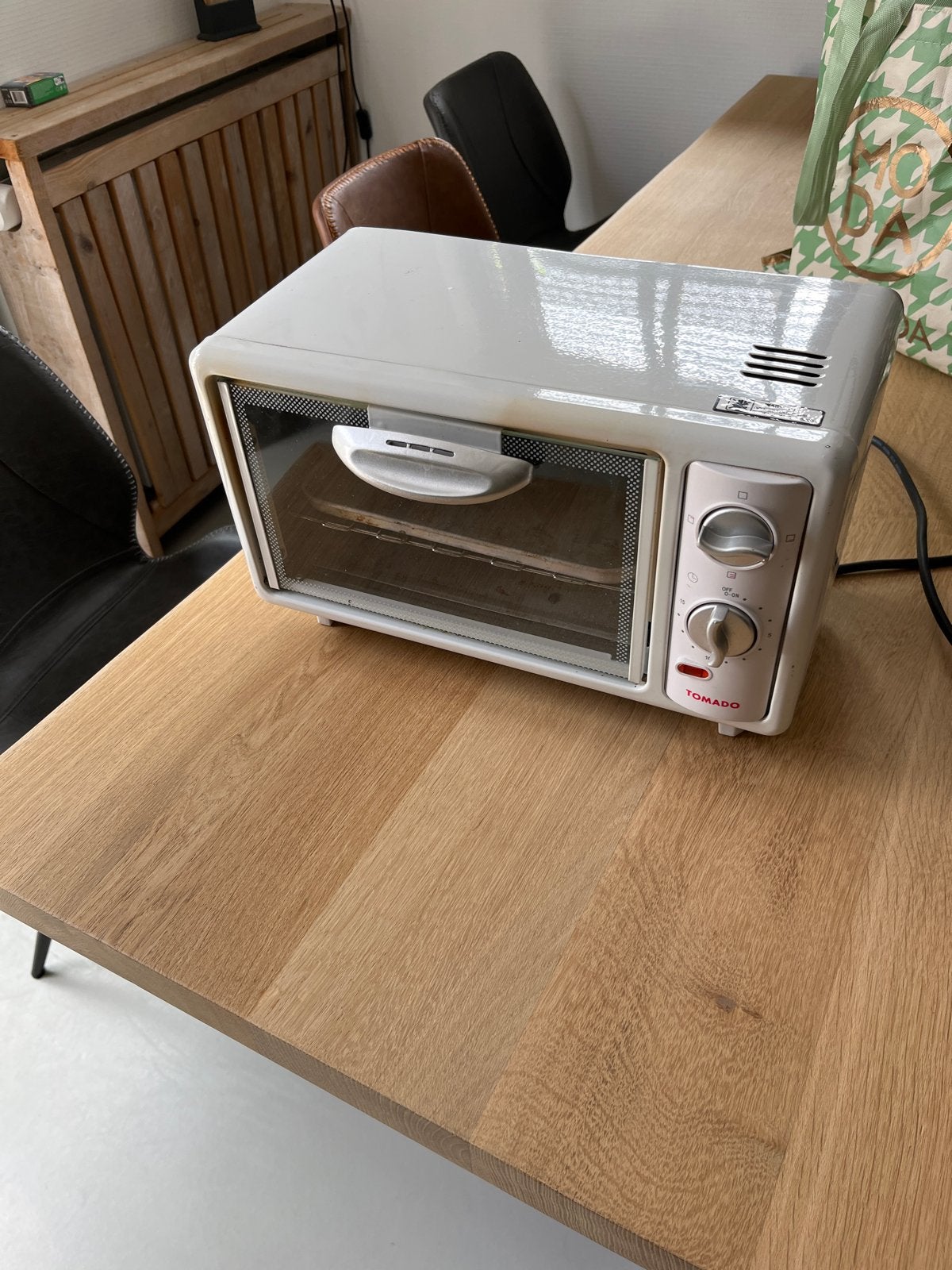 Tomado Mini-oven - Compact en Handig, Witgoed en Apparatuur, Ovens, Ophalen, Minder dan 45 cm, Vrijstaand, Mini-oven