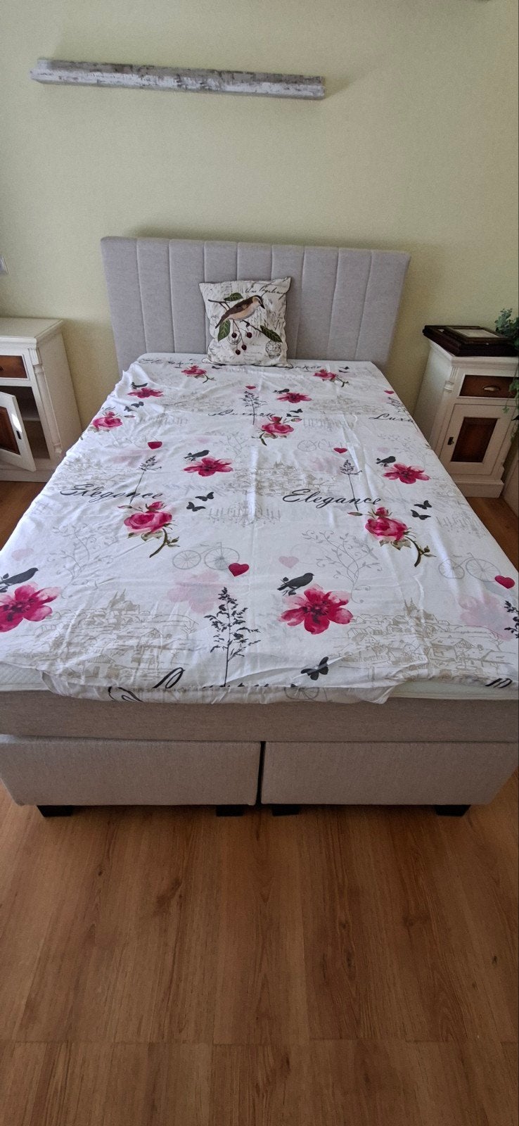 Mooie beige Morgana Boxspring Douze 120x200 twijfelaar, Ophalen, Beige, Zo goed als nieuw, Twijfelaar