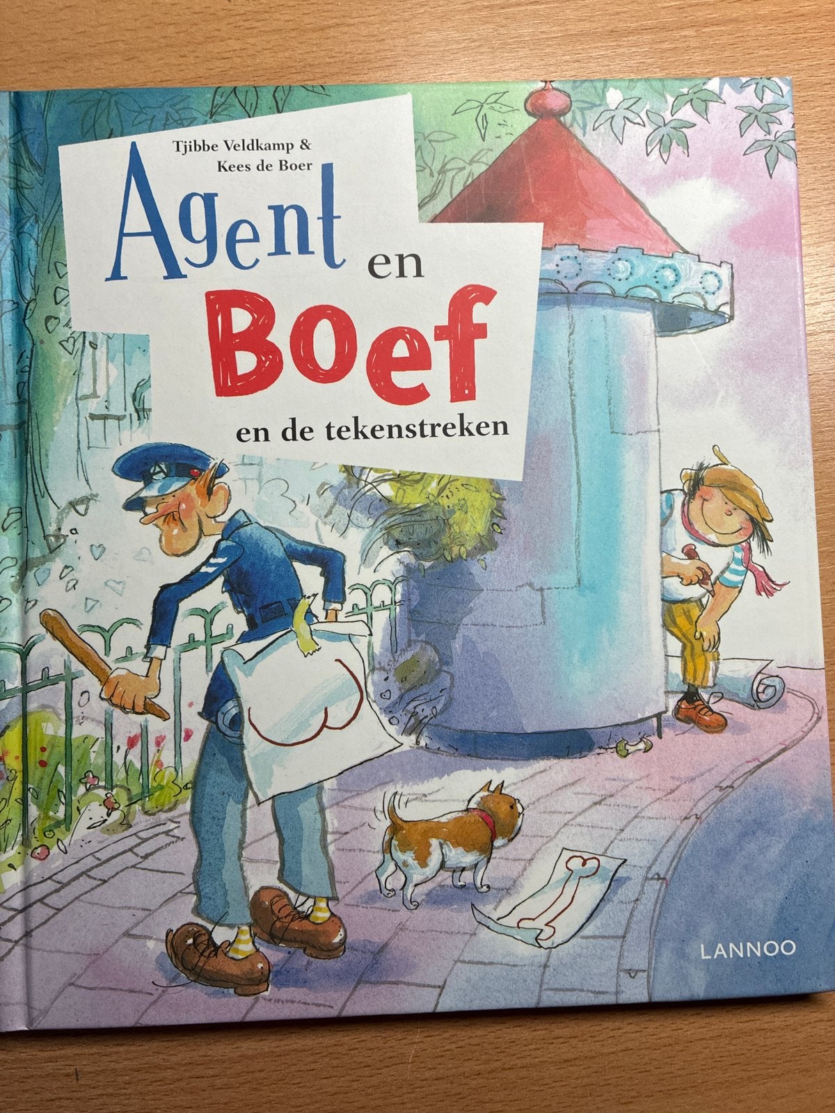 Agent en Boef en de tekenstreken - Tjibbe Veldkamp, Fictie algemeen, Jongen of Meisje, Ophalen of Verzenden, Zo goed als nieuw
