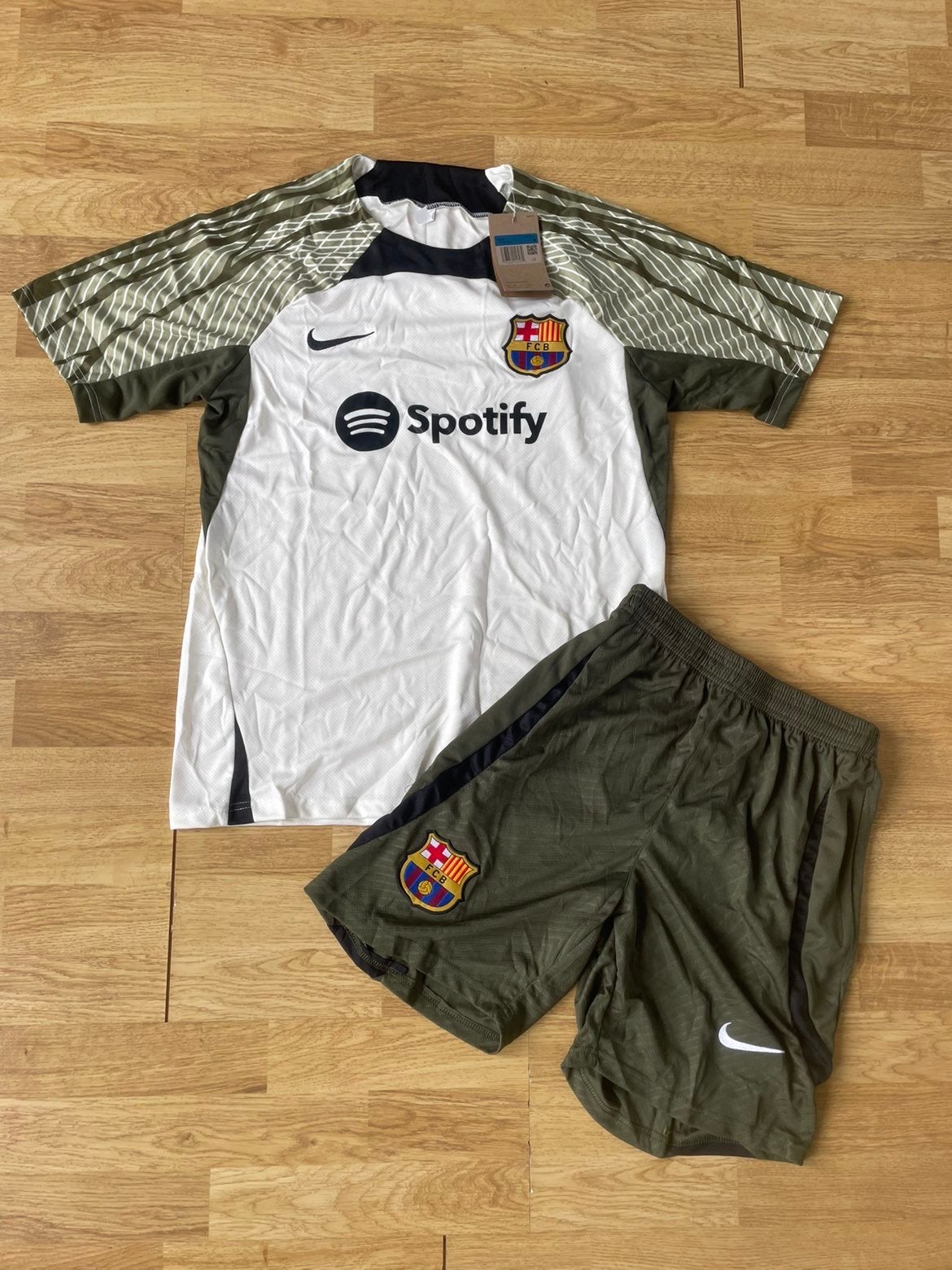 Voetbaltenue: Nike FC Barcelona 2023/24 Pre-Match Set, Maat M, Verzenden, Nieuw, Trainingspak