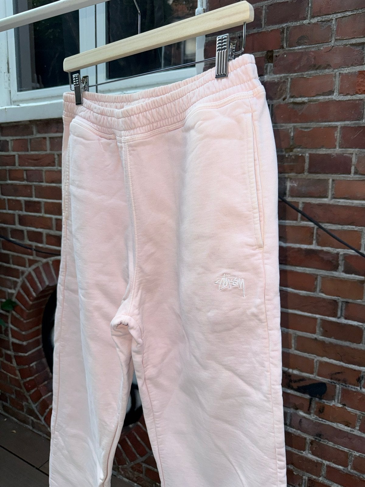 Stussy Roze Joggingbroek - Maat S, Ophalen of Verzenden, Zo goed als nieuw, Maat 48/50 (M), Roze