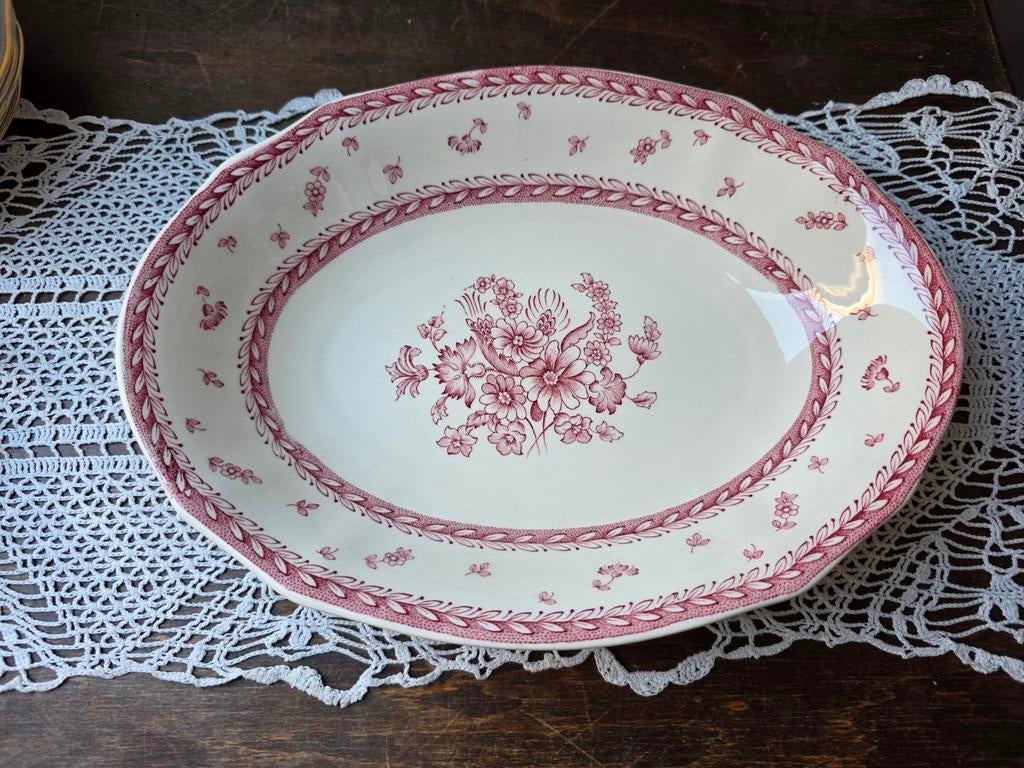 Arabia roomwitte schaal rood bloem, Antiek en Kunst, Antiek | Servies los, Ophalen of Verzenden