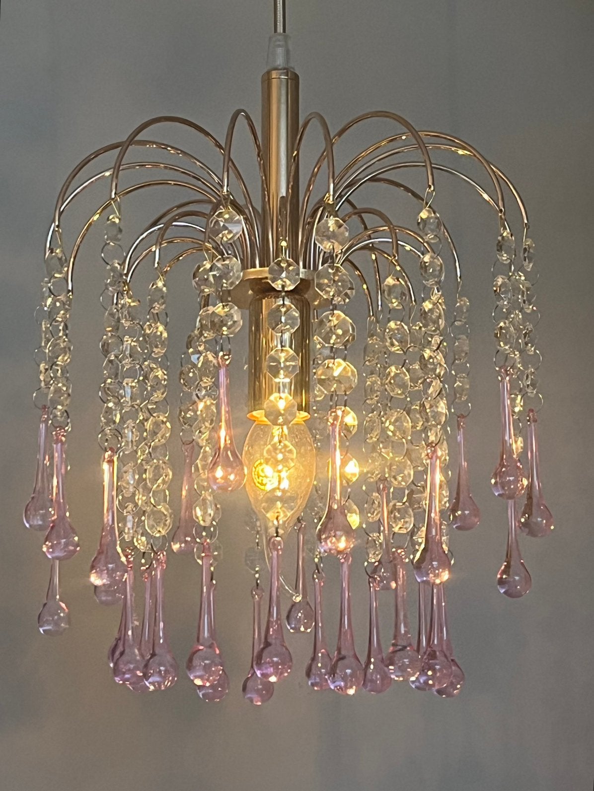 8 beschikbaar! Roze Teardrop kroonluchters hanglampen, Huis en Inrichting, Vintage, Vintage, Vintage, Ophalen of Verzenden