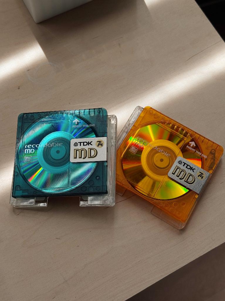 TDK - 2x 74min minidisc schijfjes, Audio, Tv en Foto, Walkmans, Discmans en Minidiscspelers, Ophalen, Minidisc-speler