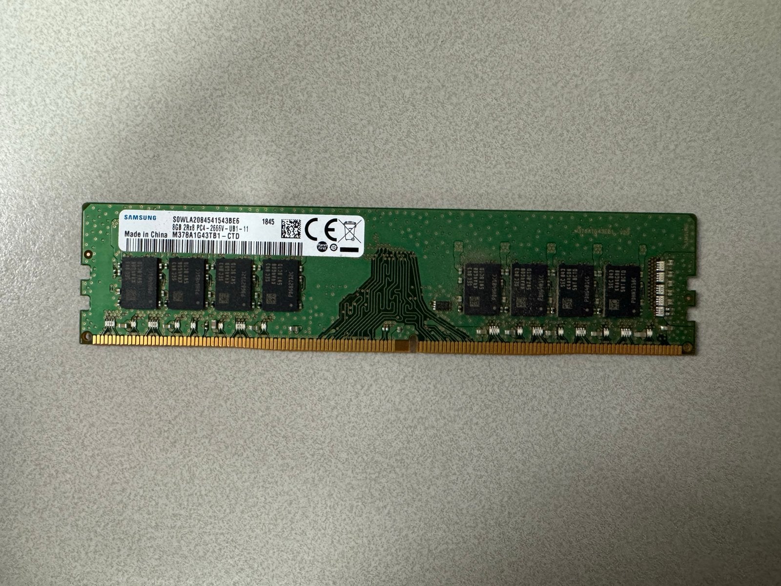 Samsung 8GB DDR4 DIMM 2666MHz RAM Geheugenmodule, DDR4, 8 GB, Ophalen of Verzenden, Zo goed als nieuw