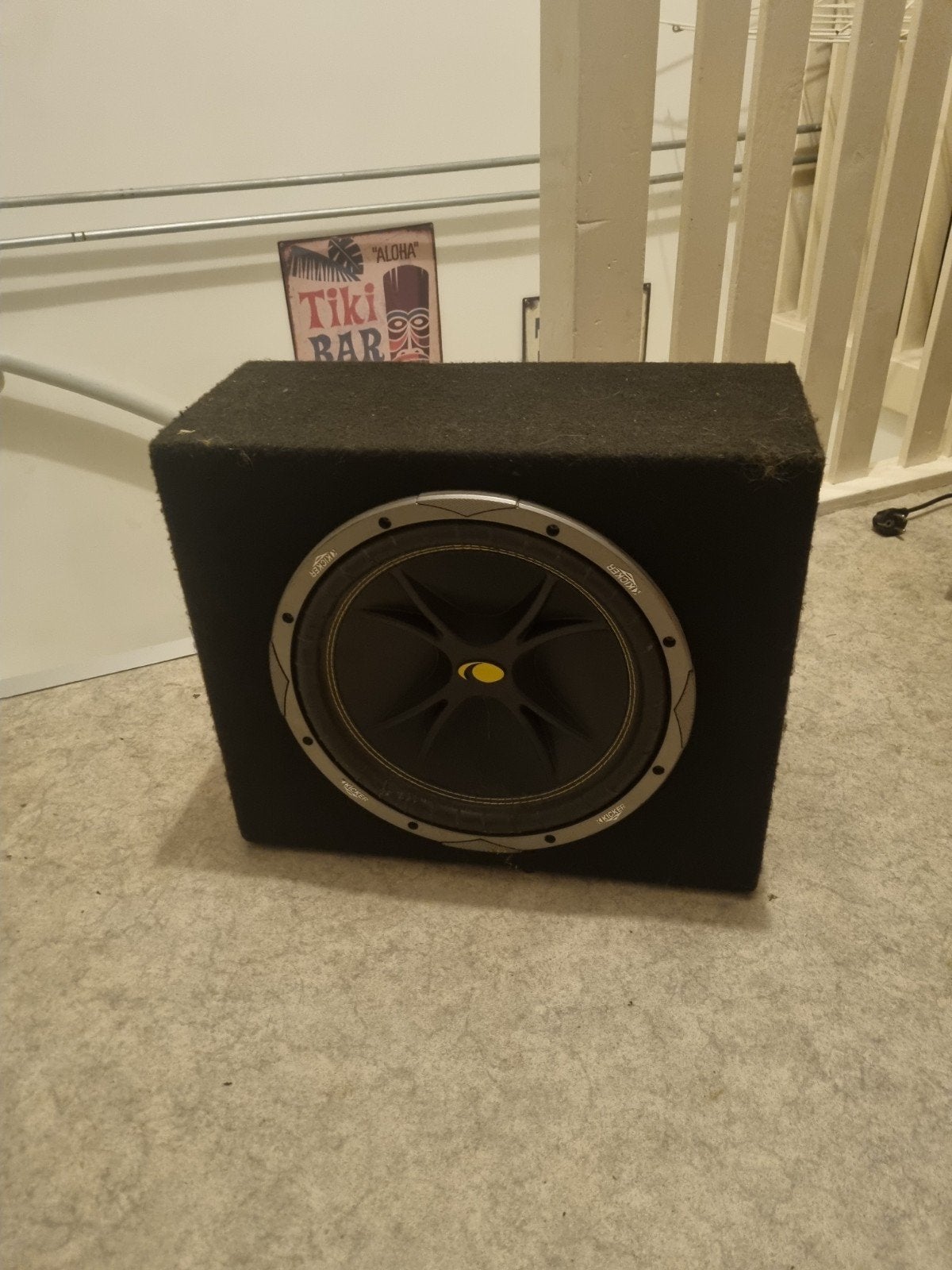 Kicker Subwoofer in behuizing, Ophalen, Gebruikt, Subwoofer, Overige merken