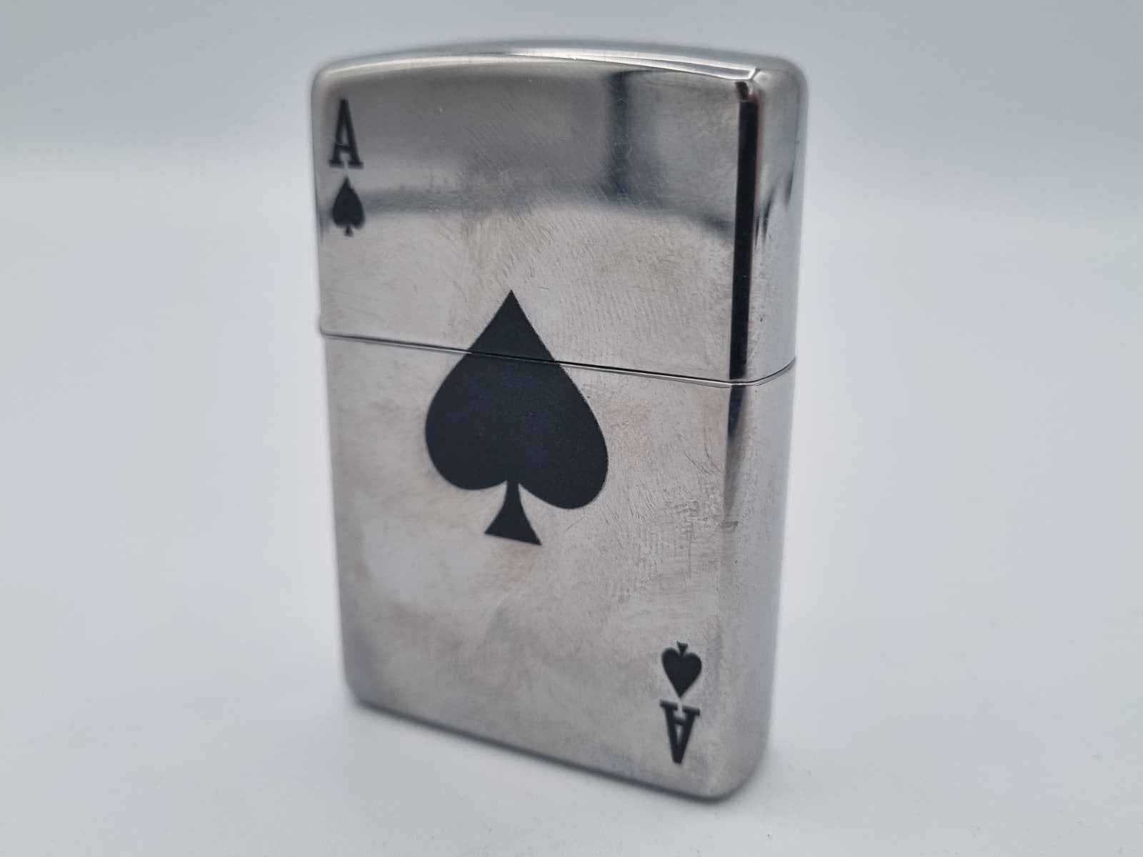 Zippo Lucky Ace 2021 Aansteker, Verzenden, Zo goed als nieuw, Aansteker