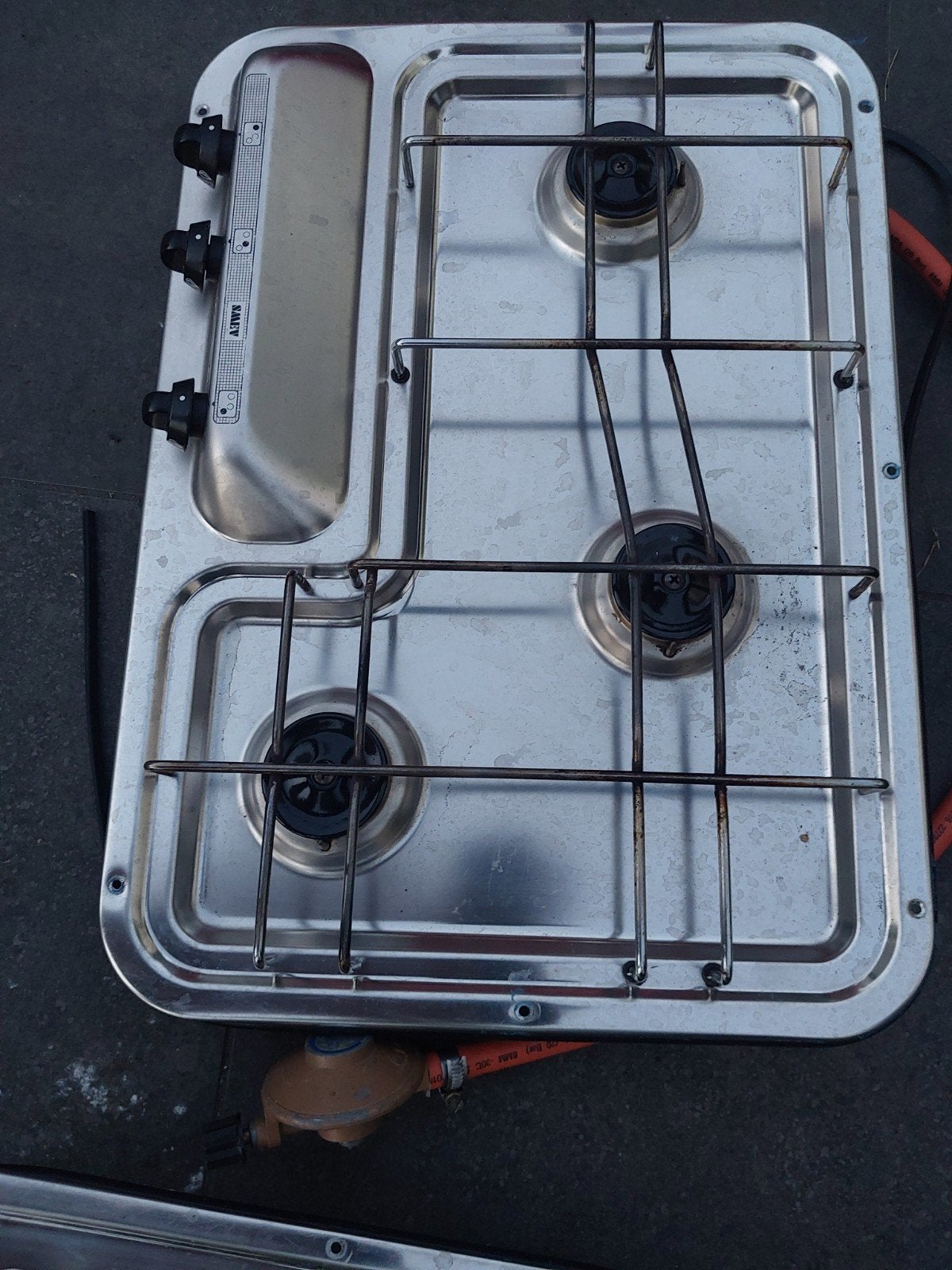 Gasstel op propaan gas en wasbak ideaal voor camper, Ophalen