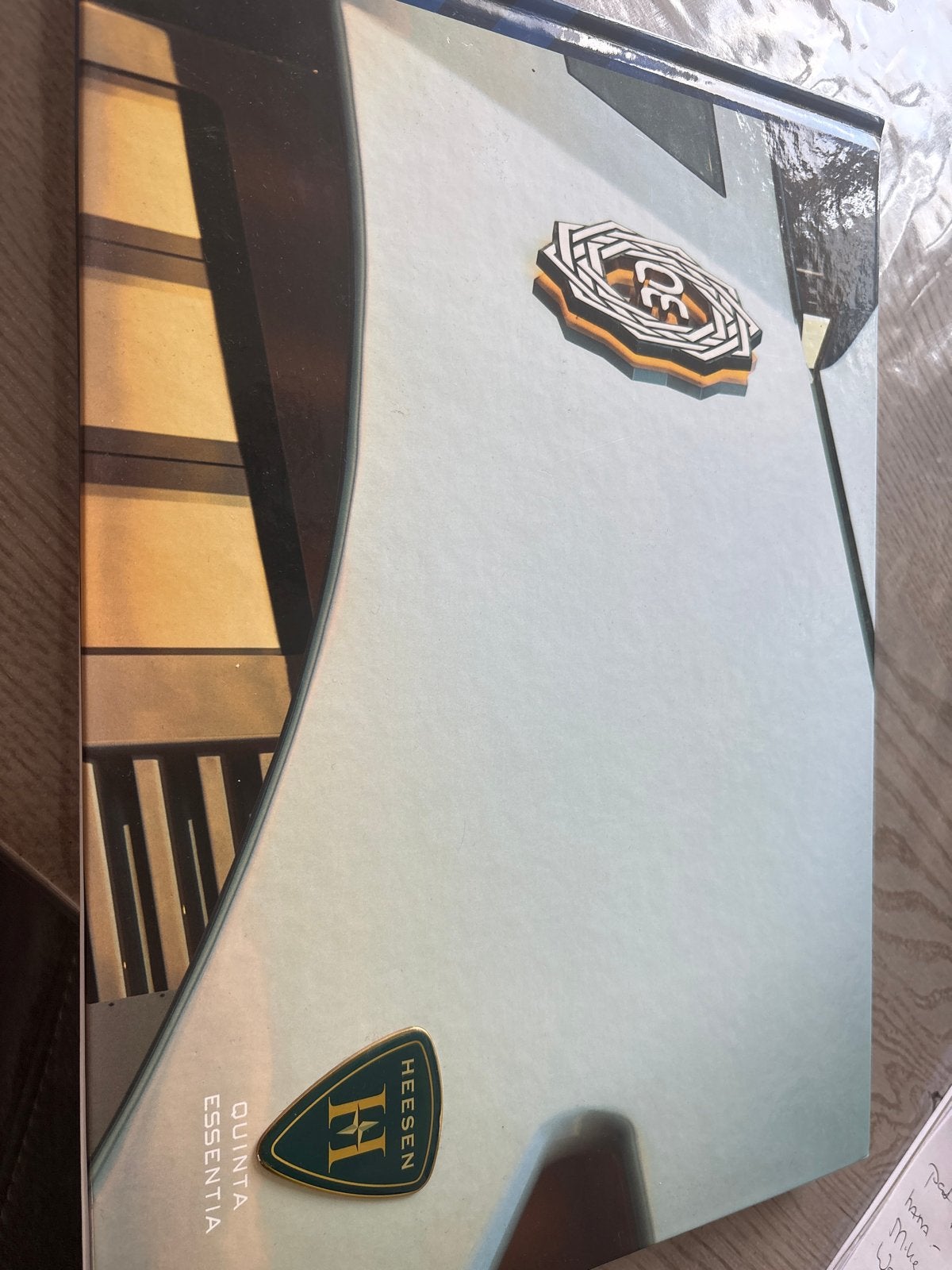 Heesen Yachts Showboek 'Quinta Essentia' Hardcover, Verzenden, Zo goed als nieuw, Nederland