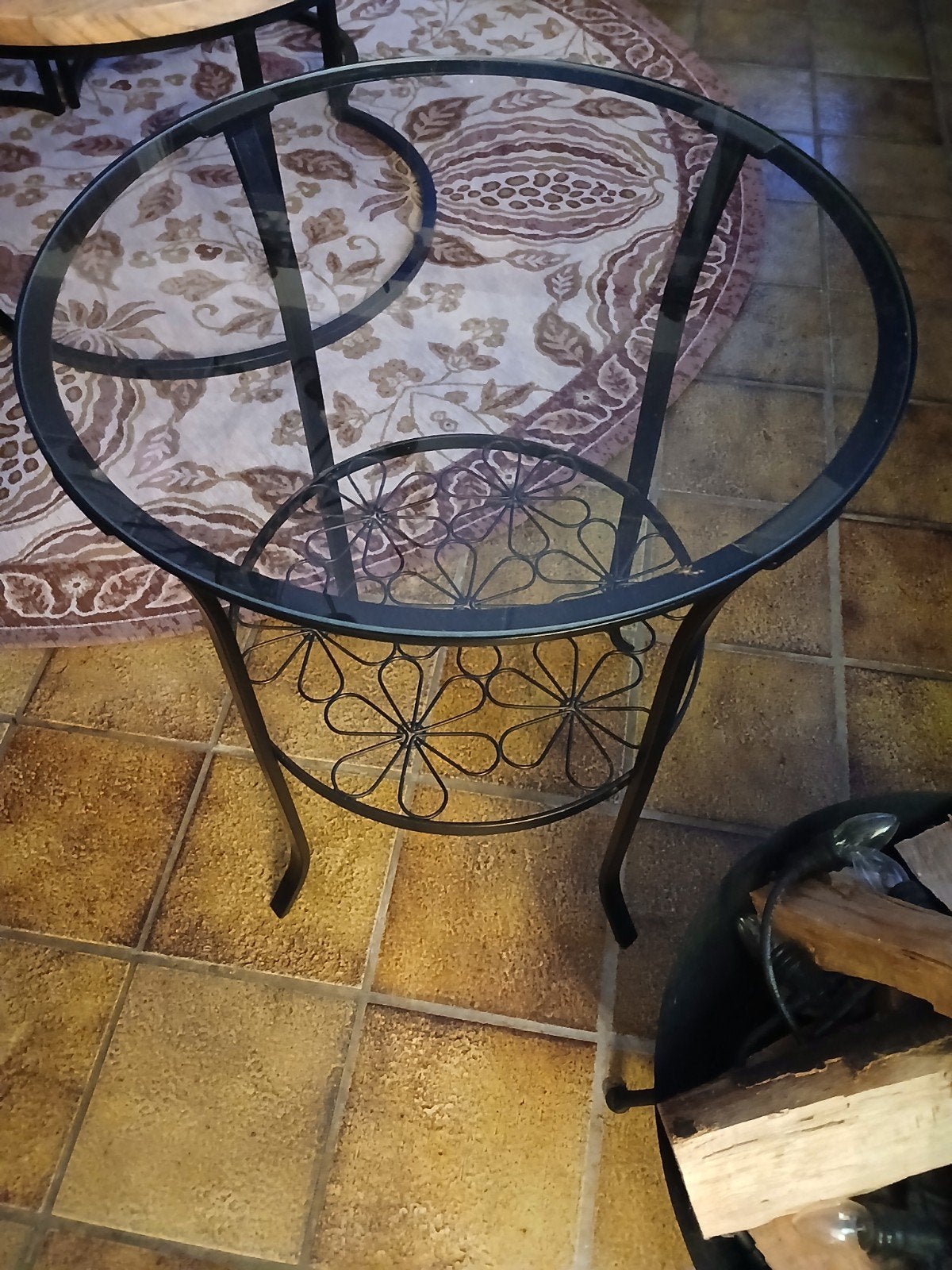 Metalen bijzettafel met glazen blad. Ikea Klingsbo, Minder dan 55 cm, Gebruikt, Metaal of Aluminium, Rond
