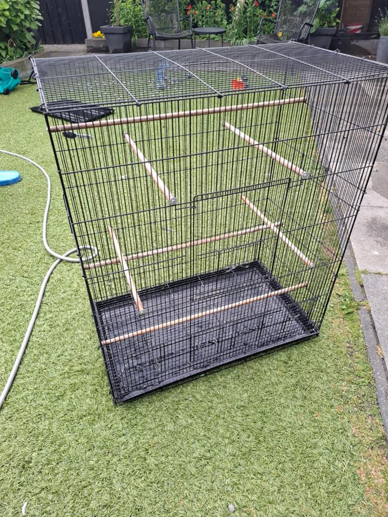 2 Vogelkooien, Dieren en Toebehoren, Vogels | Hokken en Kooien, Ophalen, Gebruikt, Metaal, Vogelkooi