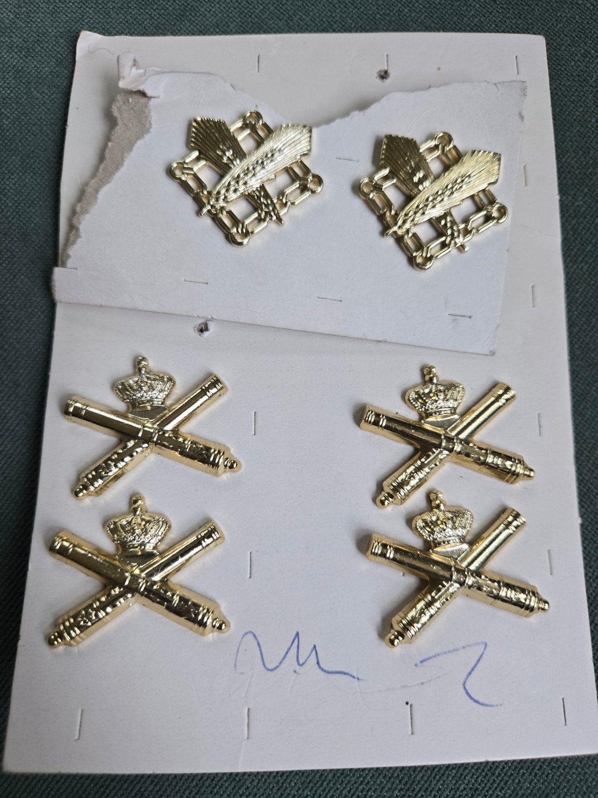goudkleurige kraagemblemen Koninklijke Landmacht jaren '90, Verzamelen, Ophalen of Verzenden, Landmacht, Nederland, Embleem of Badge
