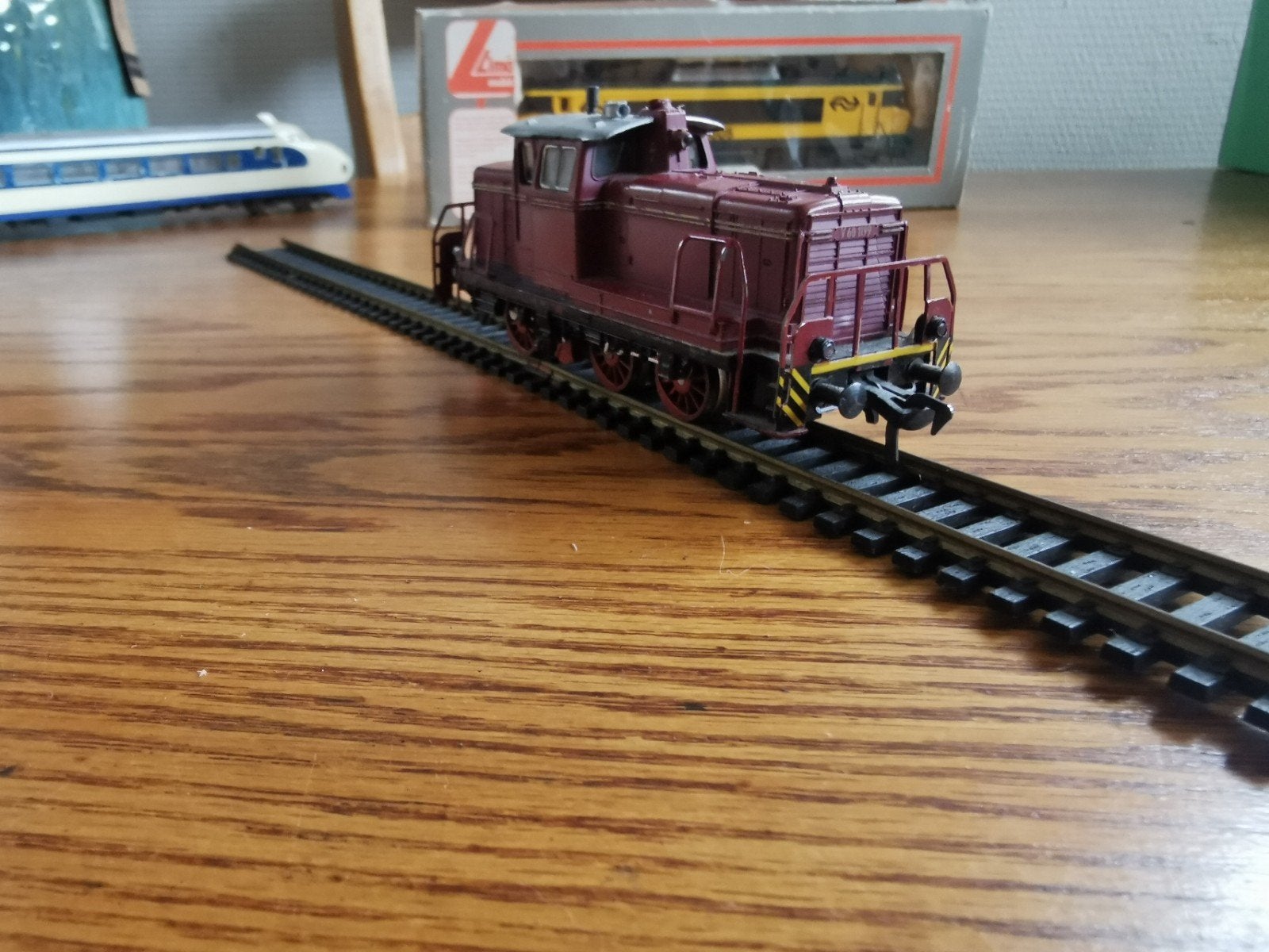 Fleischmann Diesel Locomotief Rood, Gebruikt, Fleischmann, Analoog, Ophalen of Verzenden