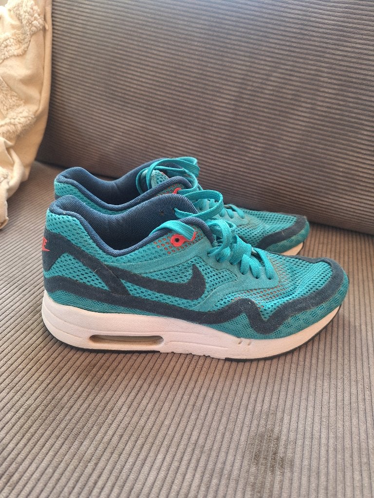 Nike Air Max sneakers Aquablauw/groen maat 38, Kleding | Dames, Ophalen of Verzenden, Sneakers of Gympen, Gedragen, Groen