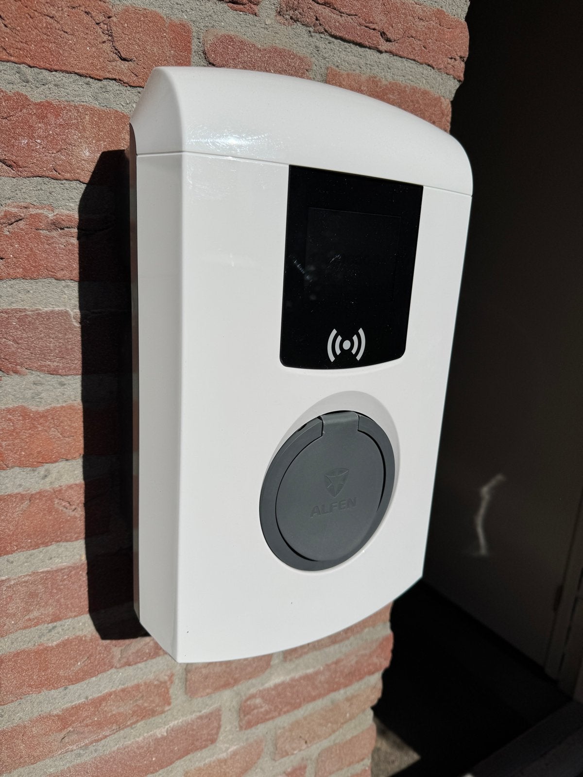 Alfen Eve Single Pro-line Laadpaal 11kW, Auto diversen, Laadpalen, Ophalen, Zo goed als nieuw, Laadpaal