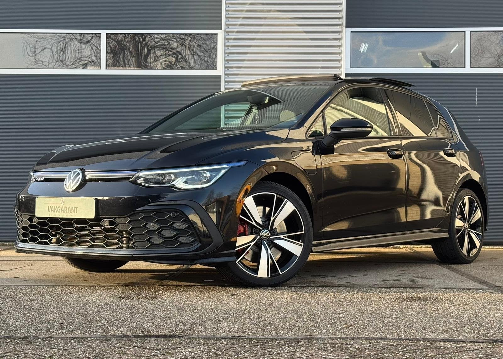 Volkswagen Golf 1.4 eHybrid GTE |Pano |Sfeer |IQ Light |Stoe, Auto's, Volkswagen, 12 maanden, Gebruikt, Euro 6, 4 cilinders