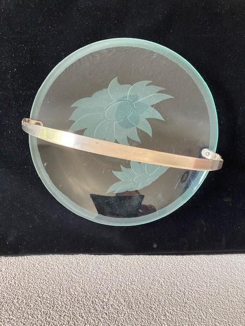 kristal schaal hengsel art deco koekschaal zonnebloem deco, Ophalen of Verzenden