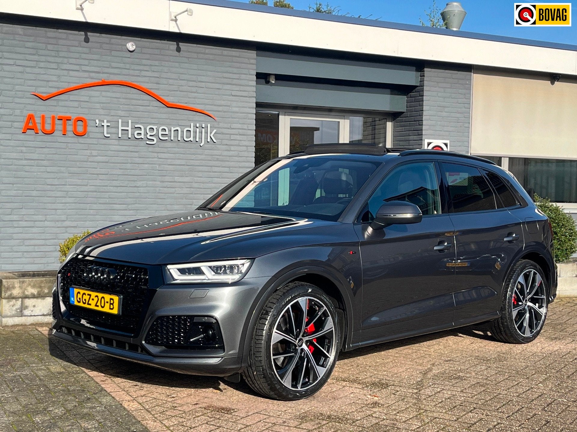 Audi Q5 55 TFSI e quattro S-line pano trekh B&O luchtv. RS l, Auto's, Automaat, 4 cilinders, Bedrijf, Hybride Elektrisch/Benzine