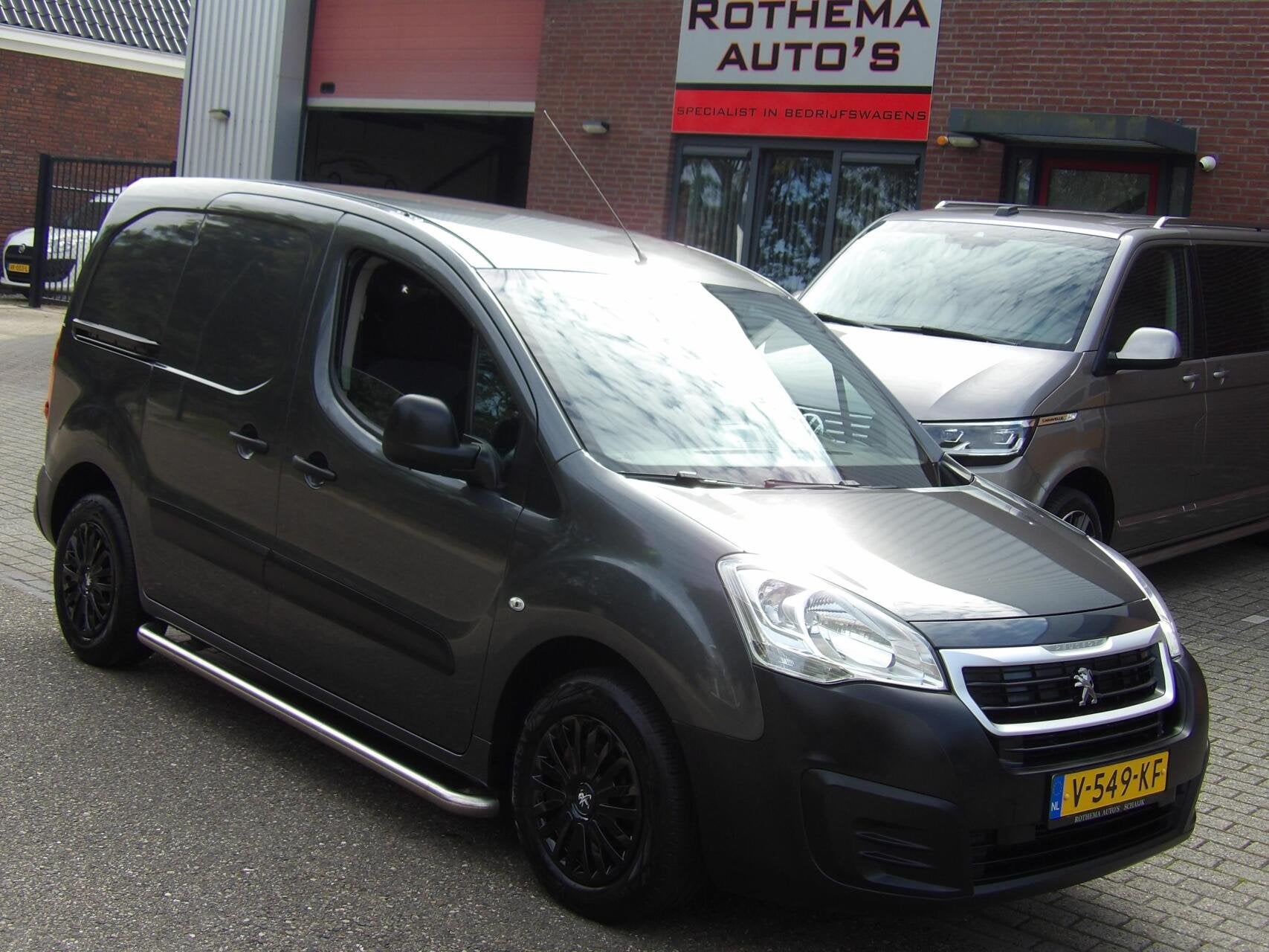 Peugeot Partner 1.6 BlueHDi 100PK 11-2017 Euro6 AIRCO CRUISE, Auto's, Origineel Nederlands, Bedrijf, 1560 cc, Te koop