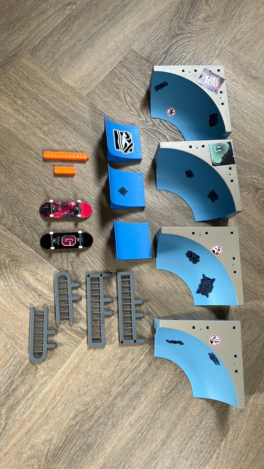 Teckdeck skatepark+Teckdeck bordjes, Ophalen, Zo goed als nieuw