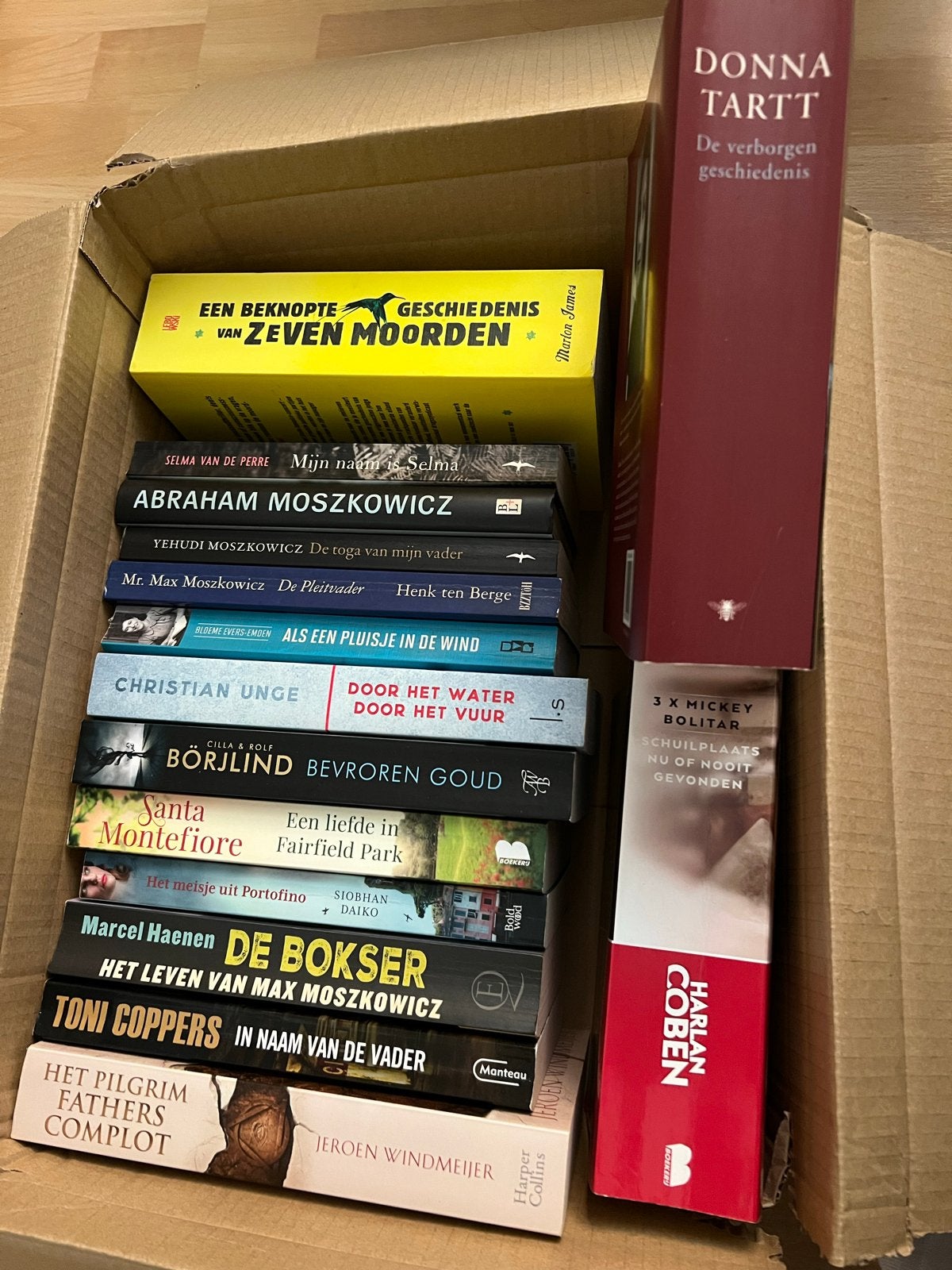 Boekenpakket: Diverse Romans en Thrillers, Ophalen of Verzenden, Gelezen, Nederland