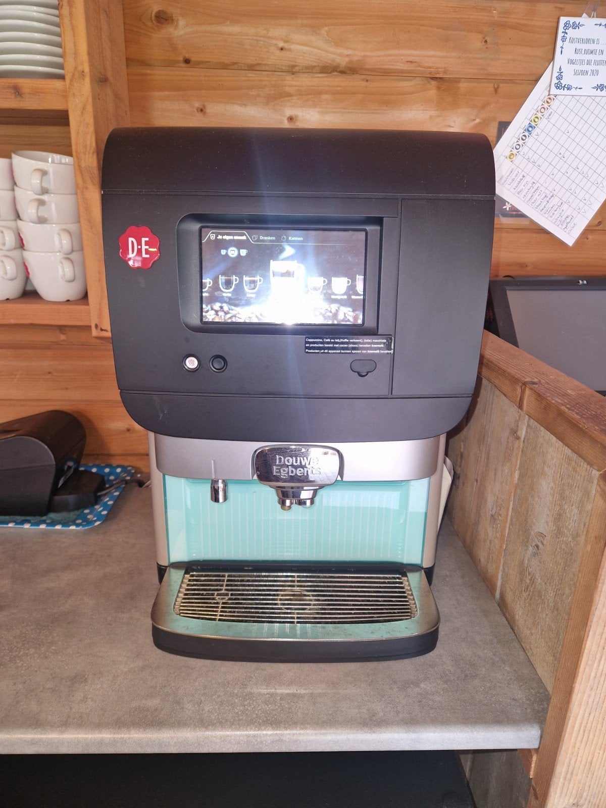 Cafitesse Koffie Automaat met Touchscreen en Servies, Ophalen of Verzenden