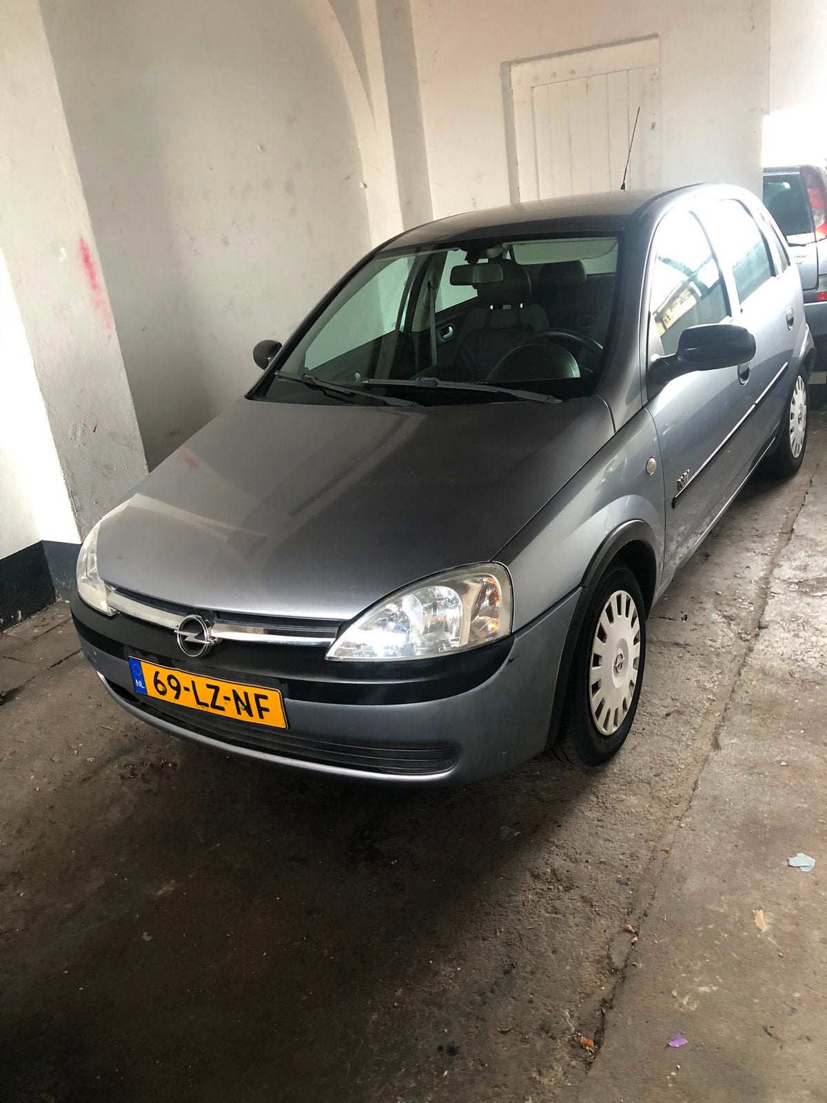 ✅Opel Corsa 5 Deurs Nieuwe Apk 30-0-27✅, Auto's, Opel, Voorwielaandrijving, 450 kg, 74 pk, 31 €/maand