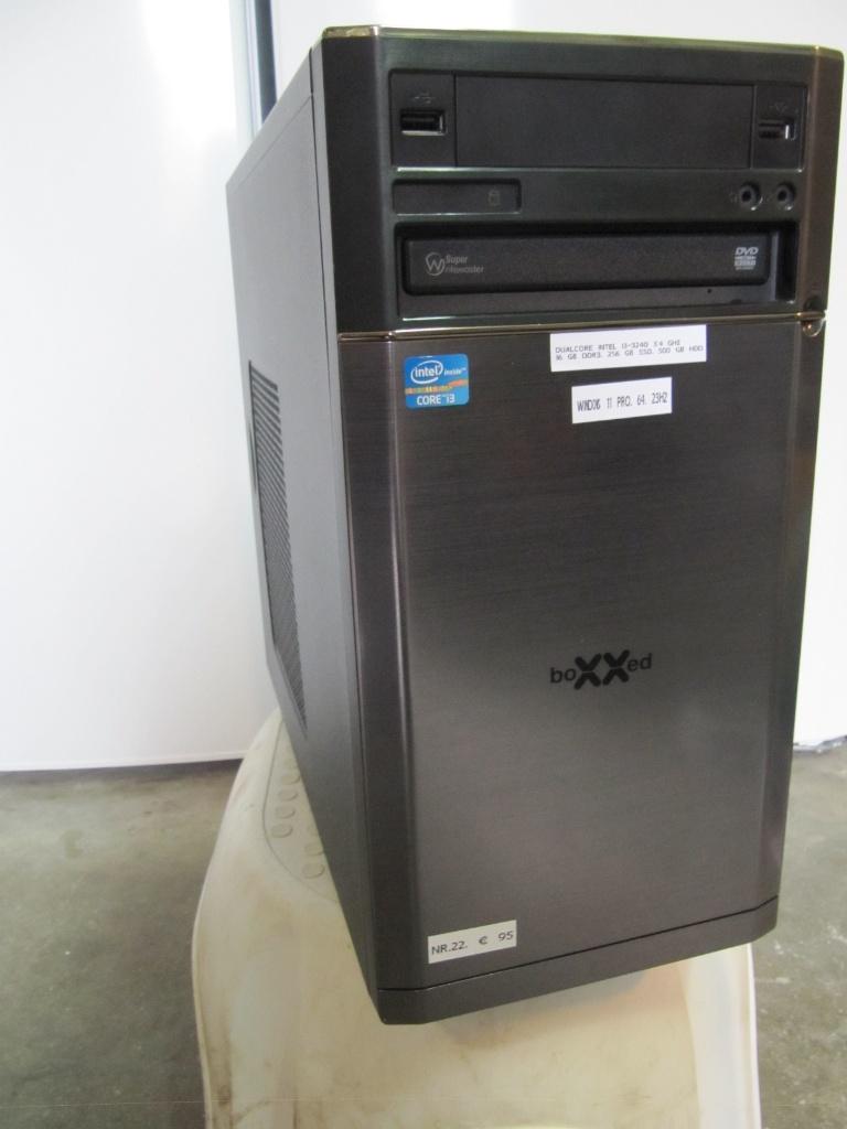 (NR.22)DualCore Intel Core i3-3240.3,4 Ghz.16Gb,256SSD,500GB, Computers en Software, Computerbehuizingen, Zo goed als nieuw, Ophalen of Verzenden