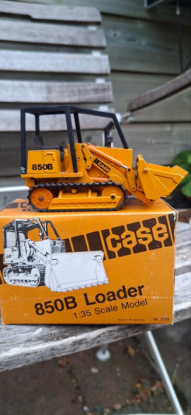 Case 850B Loader 1:35 Schaalmodel BIEDEN - Zeldzaam, Ophalen of Verzenden, Zo goed als nieuw, Overige typen, Overige merken