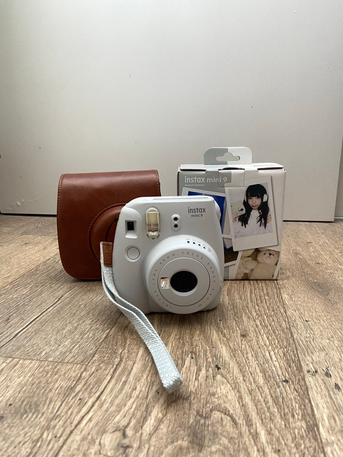 Fujifilm Instax Mini 9 Instant Camera met accessoires, Ingebouwde flitser, Instant camera, Ophalen of Verzenden, Zo goed als nieuw