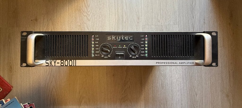 Skytec SKY-800II Professionele Versterker, Gebruikt, 120 watt of meer, Stereo, Ophalen