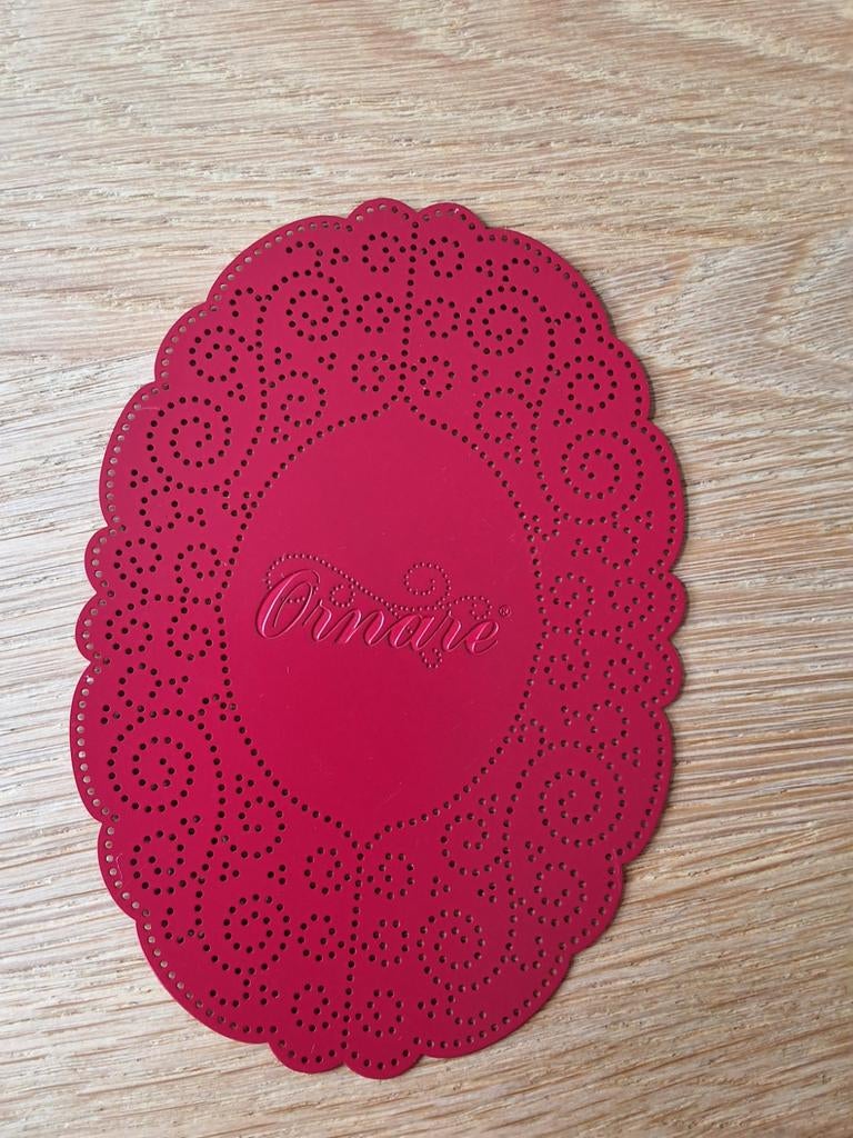 Borduurmal Ornare - Rood, ovaal met patroon, Ophalen of Verzenden, Zo goed als nieuw, Handborduren, Onderdeel of Toebehoren