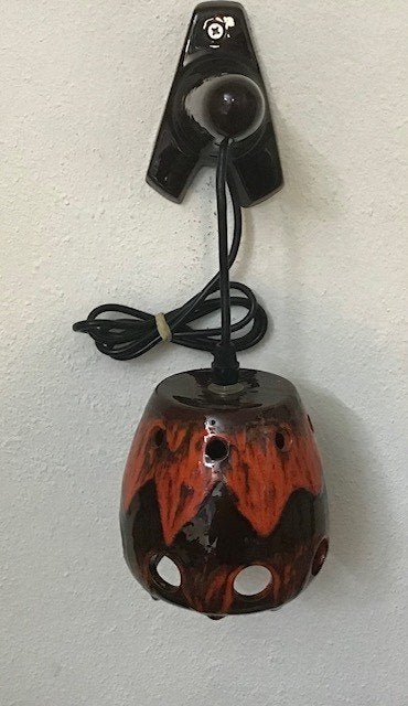 Vintage retro steengoed wandlamp uit de jaren 60, Rood, Ophalen of Verzenden, Zo goed als nieuw, Wandlamp